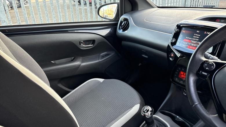 Toyota Aygo 1.0 VVT-i X-Trend TSS 5dr Petrol Hatchback